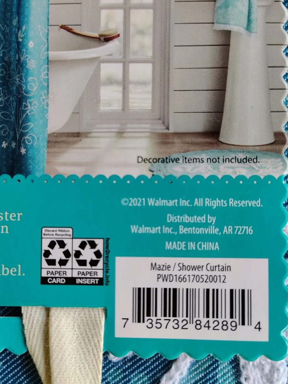 Brand new The Pioneer Woman Mazie shower curtain in teal and white